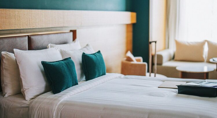 cheap accommodation Mooloolaba